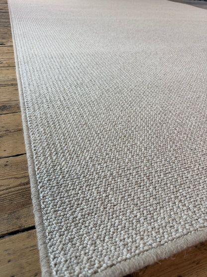 Graze 100% wool rug 250cm x 345cm