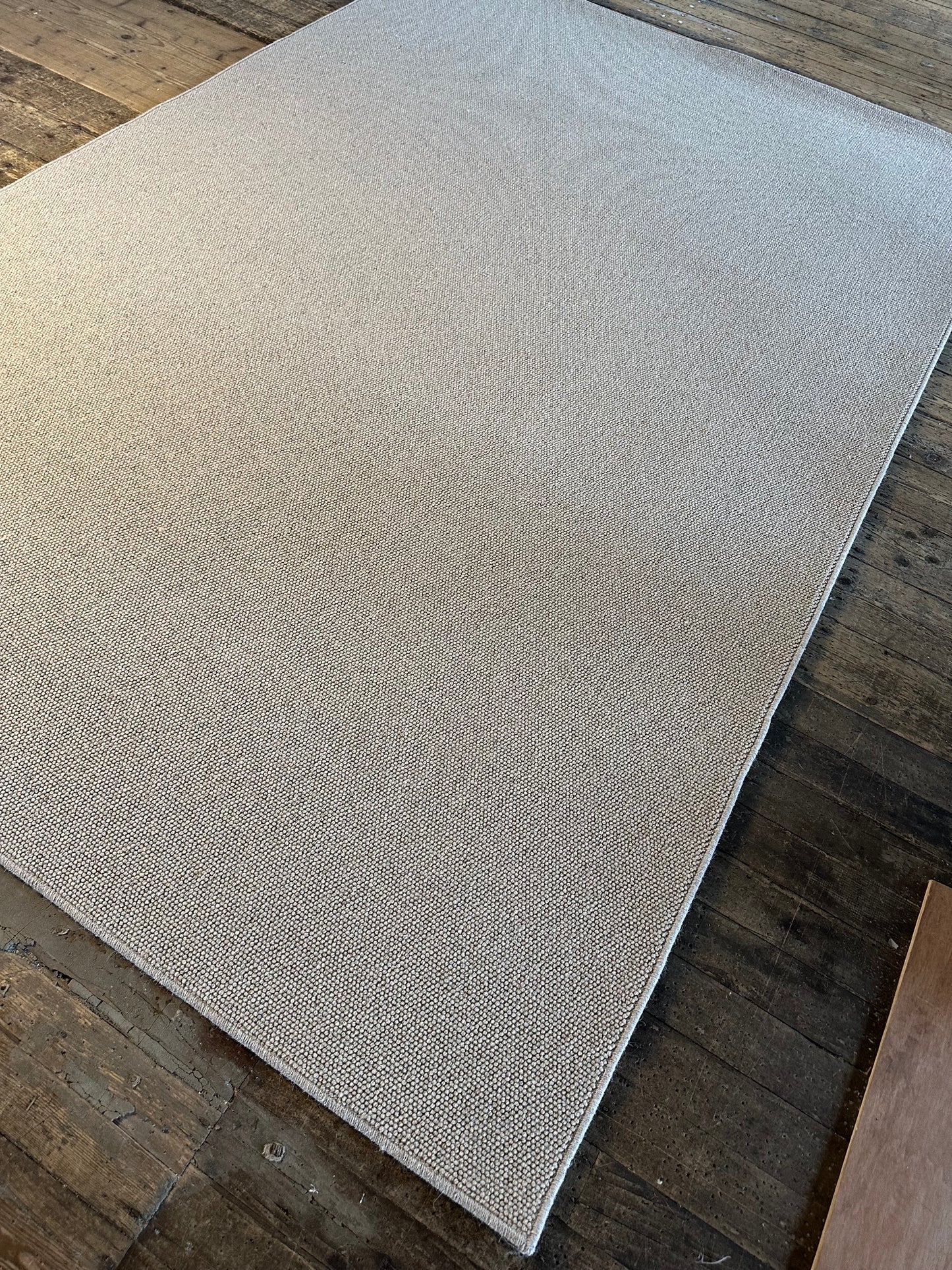 Flax 100% wool rug 200cm x 304cm