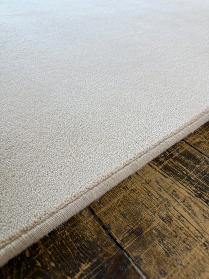 Shell 80/20 wool twist rug 200cm x 247cm