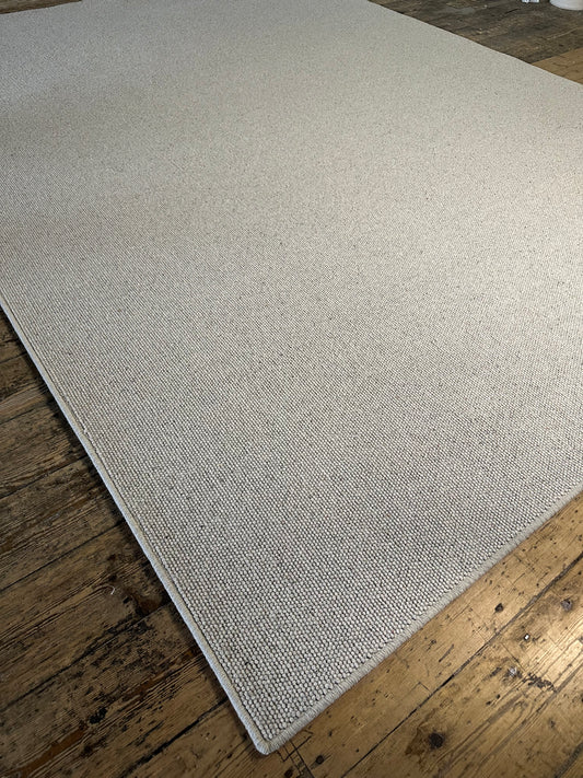 Pumice 100% wool rug 235cm x 328cm