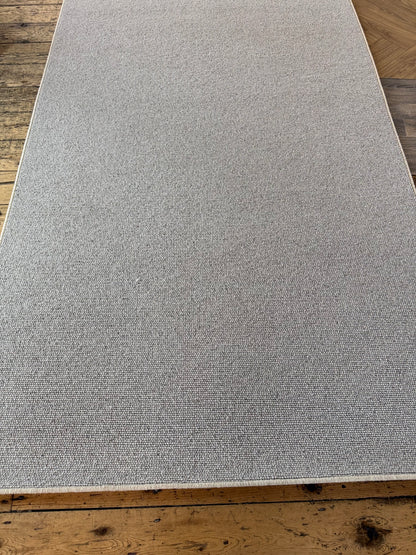 Dolphin grey 100% wool rug 152cm x 257cm