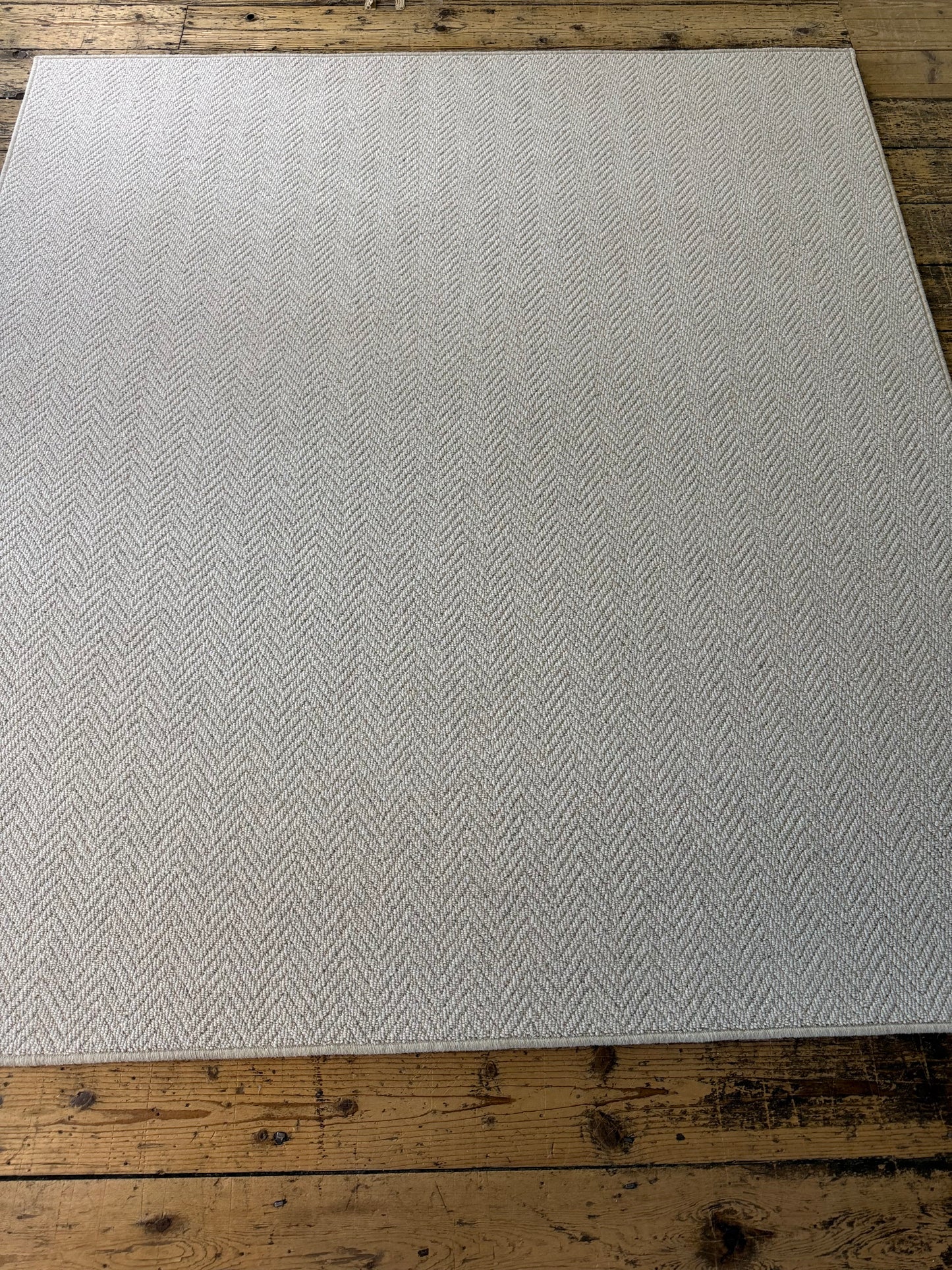 Aran herringbone 100% wool rug 180cm x 200cm