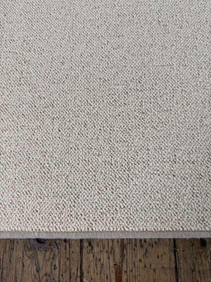 Blanc ivorie 100% wool rug 284cm x 338cm