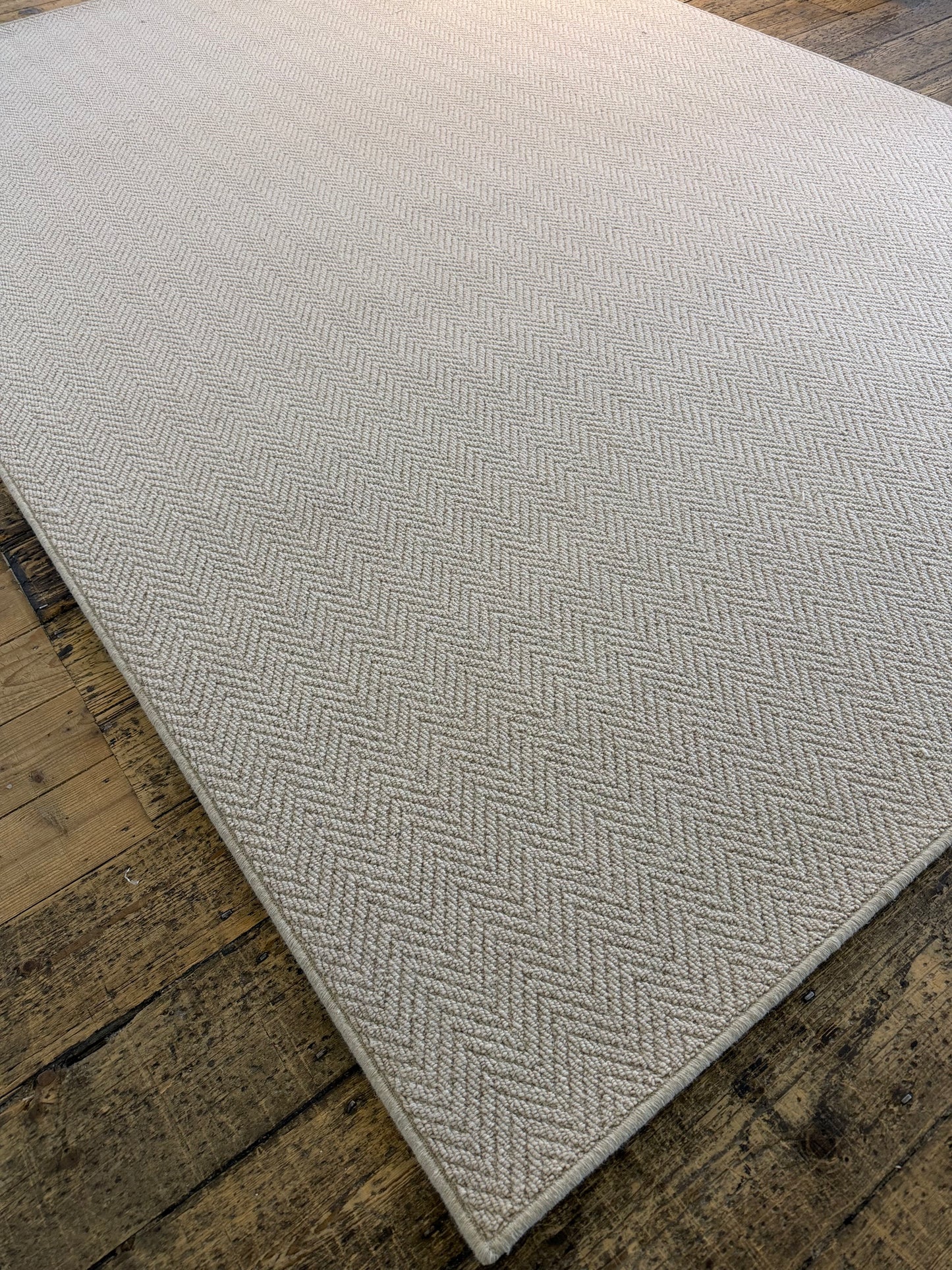 Oxford tone herringbone 100% wool rug 200cm x 290cm