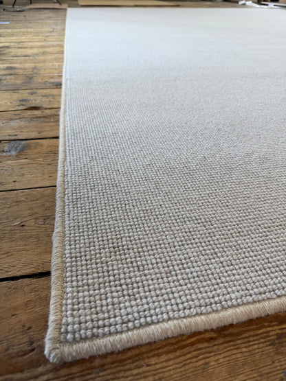 Drydale 100% wool rug 290cm x 397cm