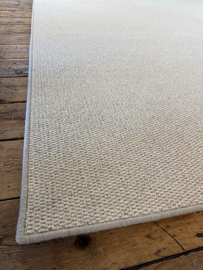 Rice cake 100% wool rug 230cm x 330cm