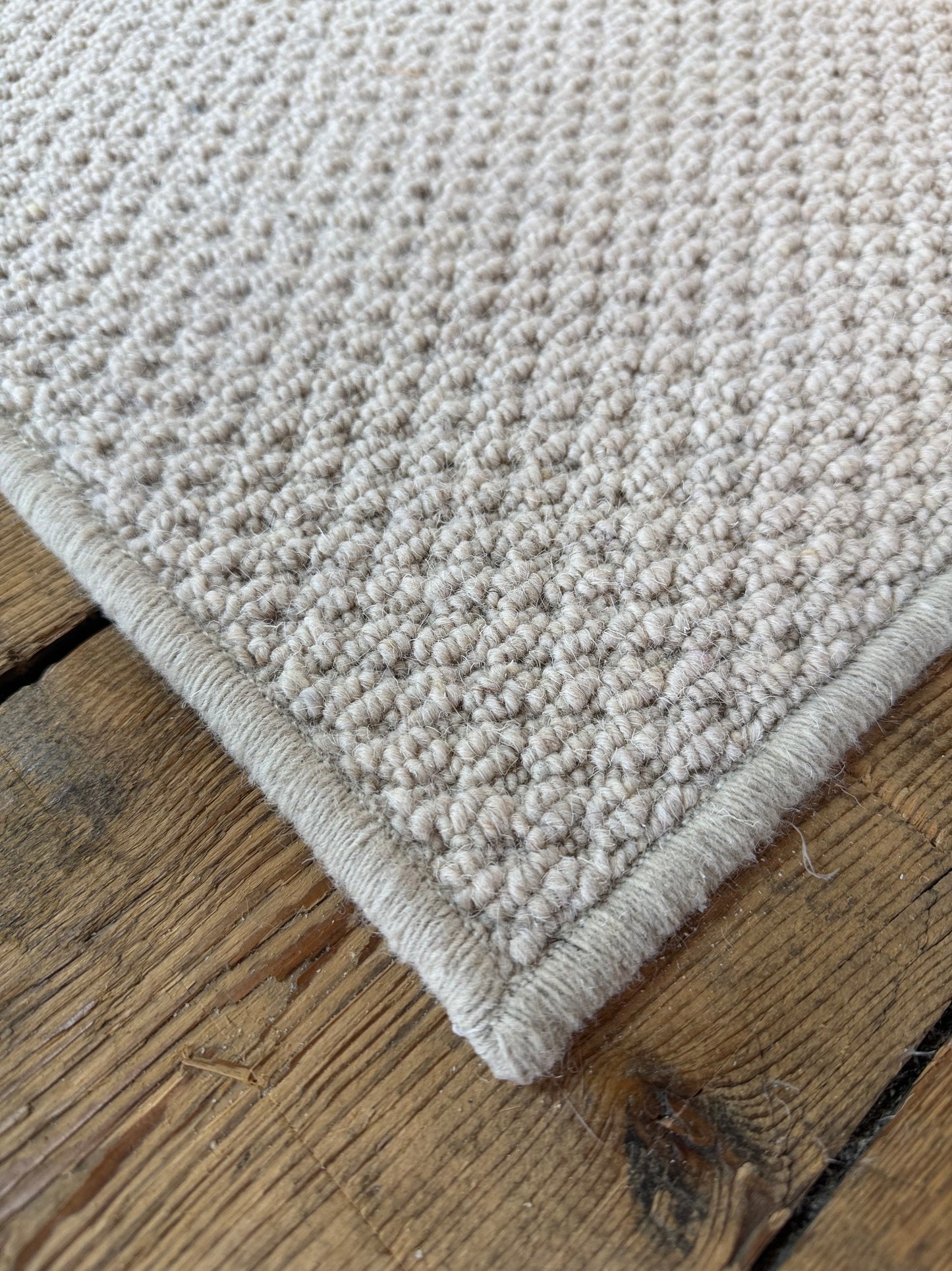 Oxford tone 100% wool rug 290cm x 400cm