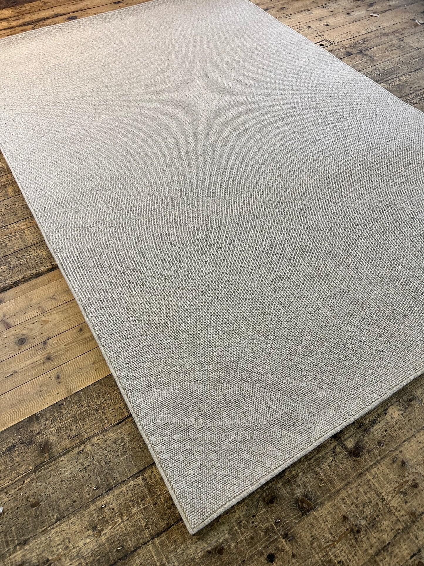 Pumice 100% wool rug 200cm x 300cm