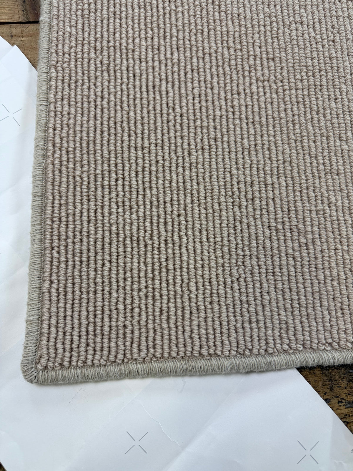 Champagne 100% wool rug 225cm x 256cm