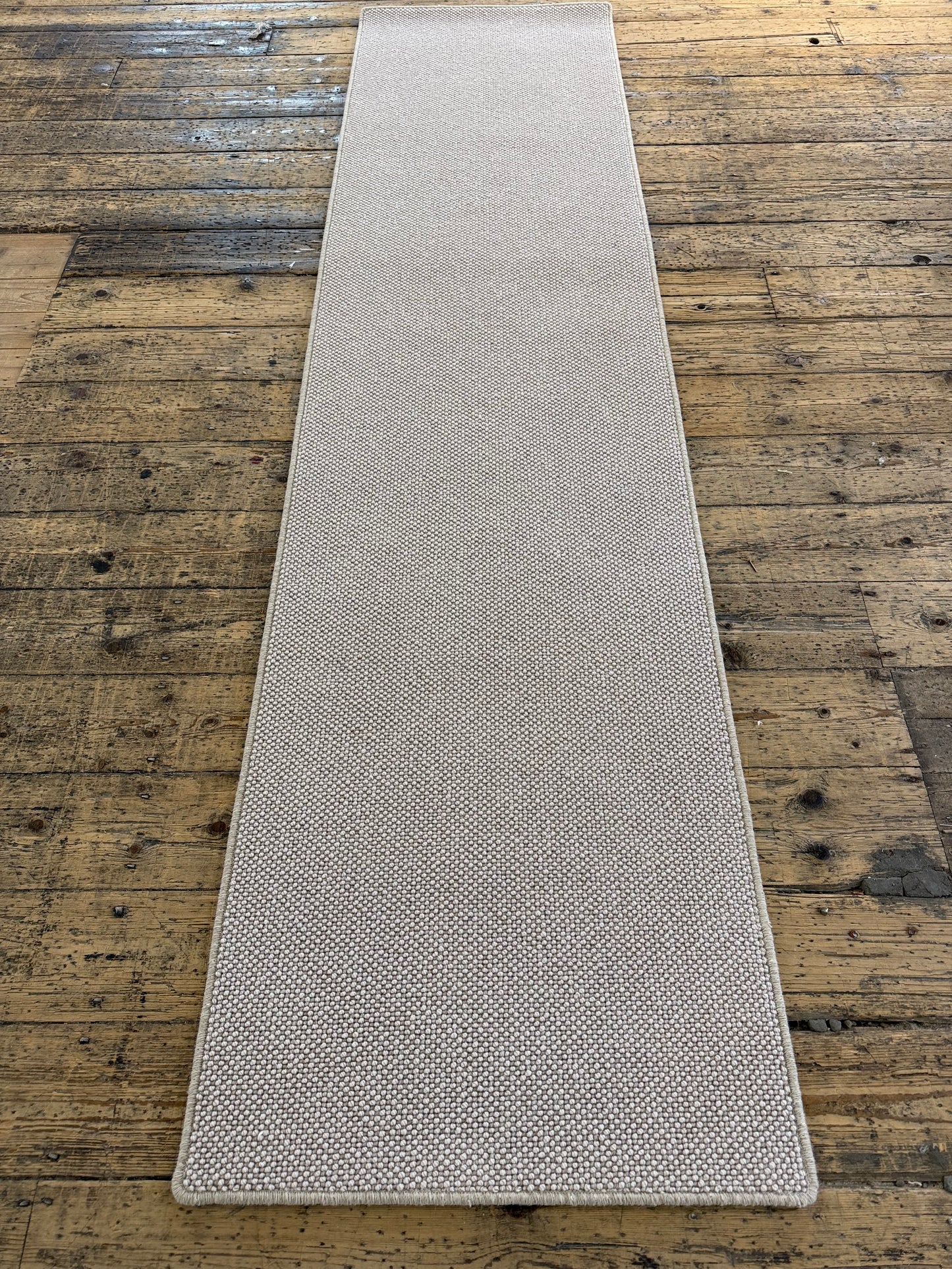 Oatridge 100% wool hallway runner 72cm x 291cm