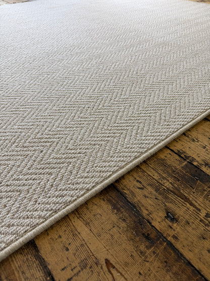Aran herringbone 100% wool rug 180cm x 200cm