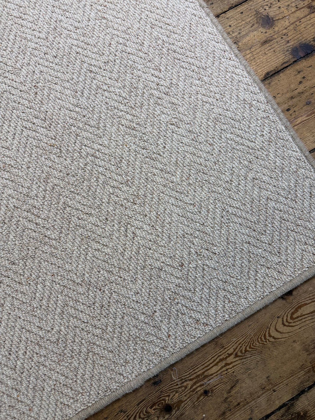 Pine herringbone 100% wool rug 385cm x 398cm