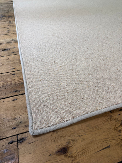 Biscuit 100% wool rug 290cm x 390cm