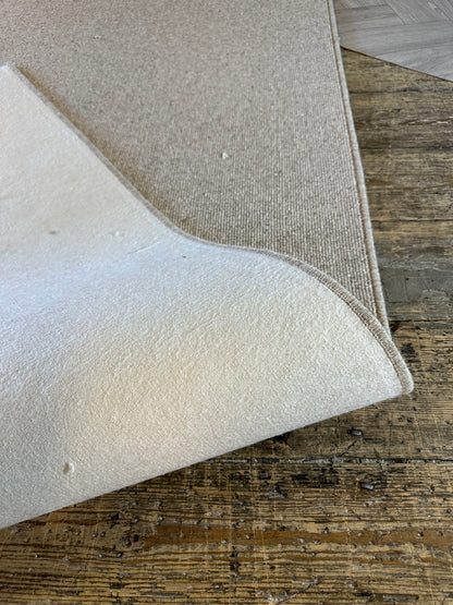 Granola 100% wool rug 186cm x 276cm