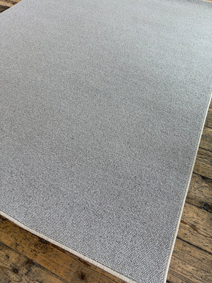 Dolphin grey 100% wool rug 200cm x 256cm