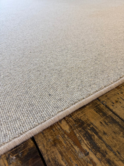 Bone 100% wool rug 265cm x 327cm