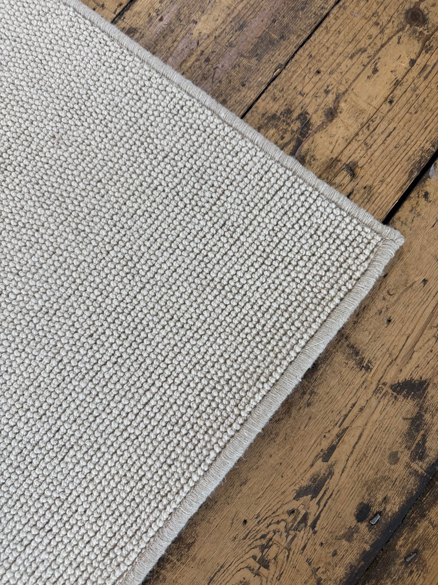 Royal view 100% wool rug 250cm x 348cm