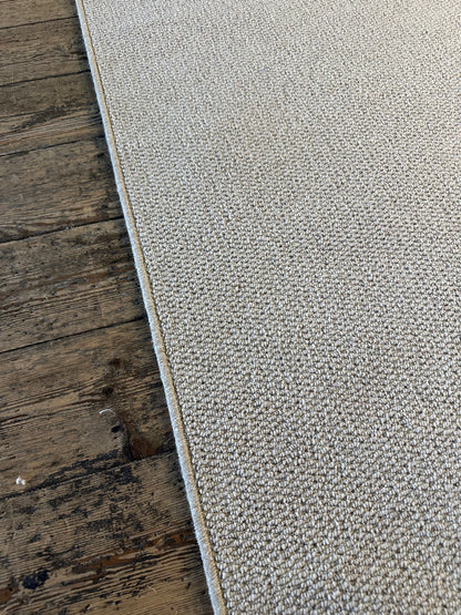 Mushroom 100% wool rug 221cm x 300cm