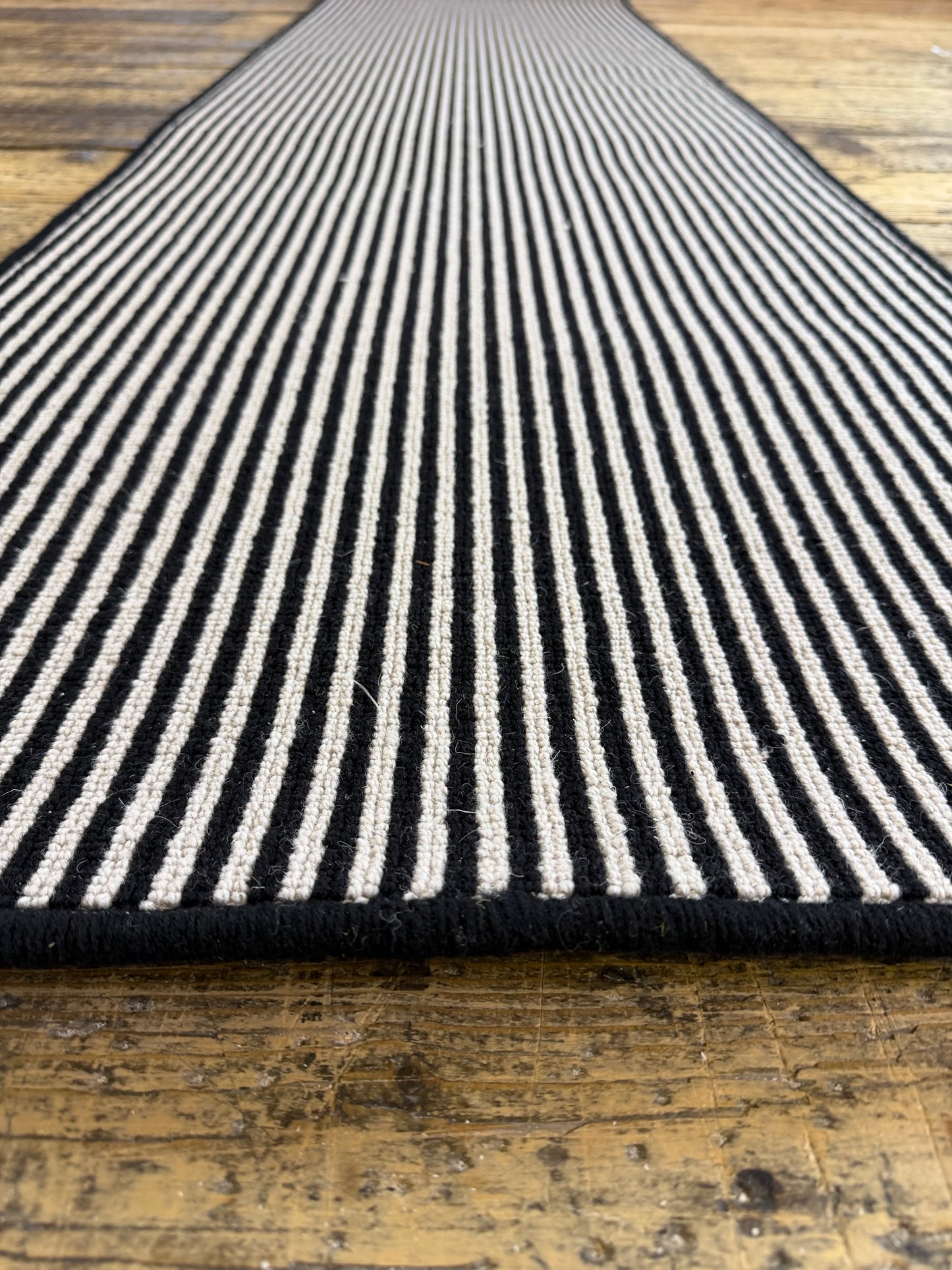 Oreo 100% wool hallway runner 65cm x 234cm
