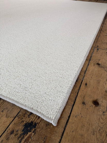 Blanc ivorie 100% wool rug 284cm x 338cm