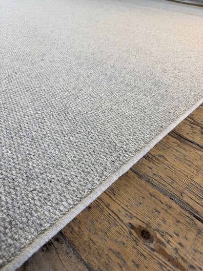 Bone 100% wool rug 250cm x 330cm