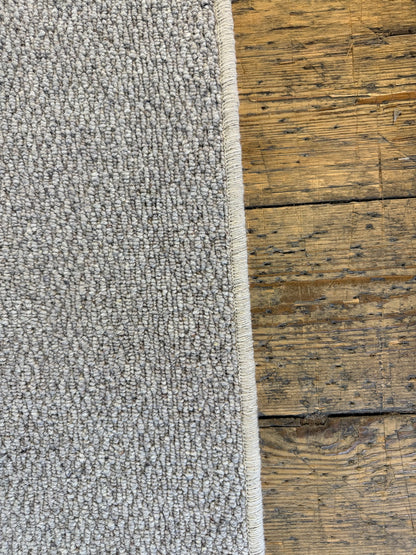 Smoke 100% wool rug 230cm x 377cm