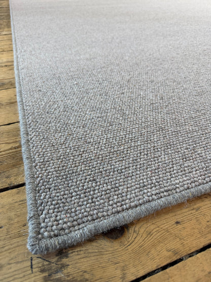 Slate grey 100% wool rug 260cm x 297cm