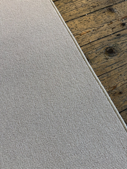 Pebble 100% wool rug 256cm x 343cm
