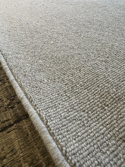 Oatcake 100% wool rug 208cm x 378cm
