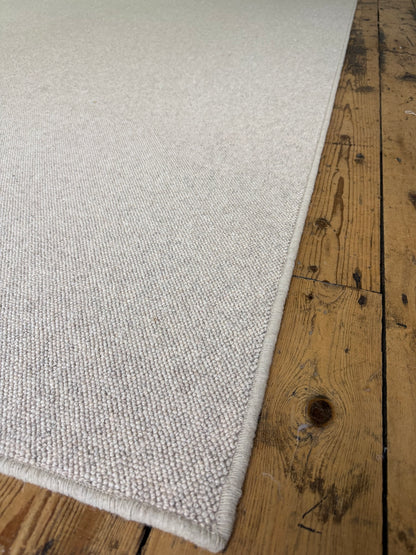 Curlew 100% wool rug 252cm x 397cm