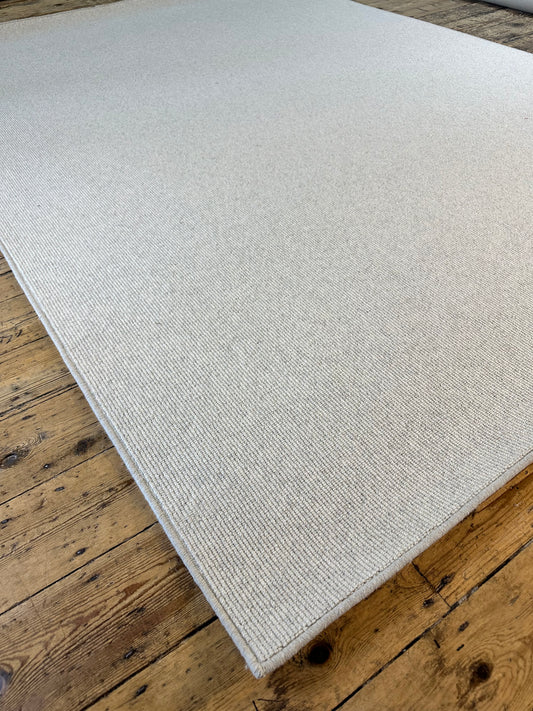 Buffy 100% wool rug 220cm x 300cm