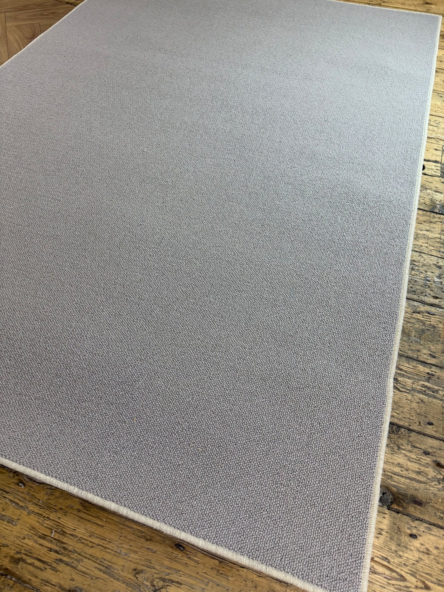 Grey mist 100% wool rug 160cm x 230cm