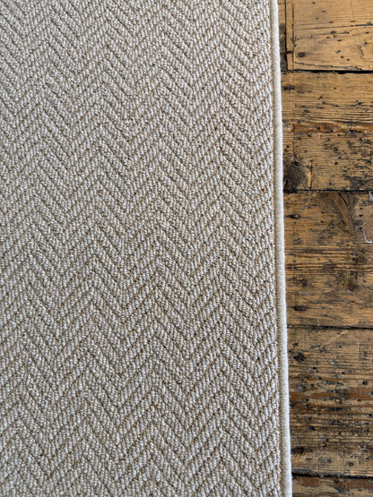 Harvest herringbone 100% wool rug 200cm x 270cm