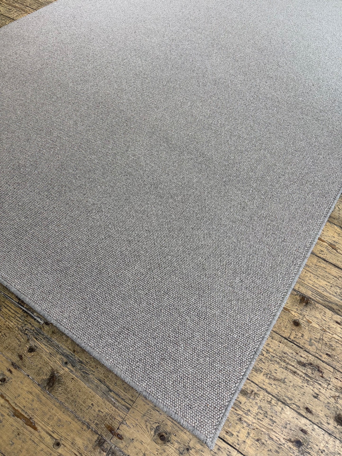 Slate grey 100% wool rug 200cm x 296cm