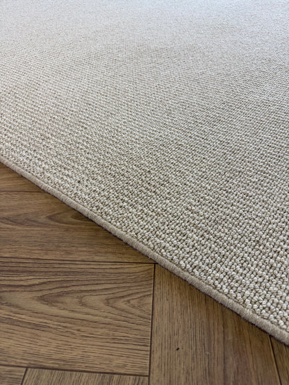 Graze 100% wool rug 250cm x 345cm