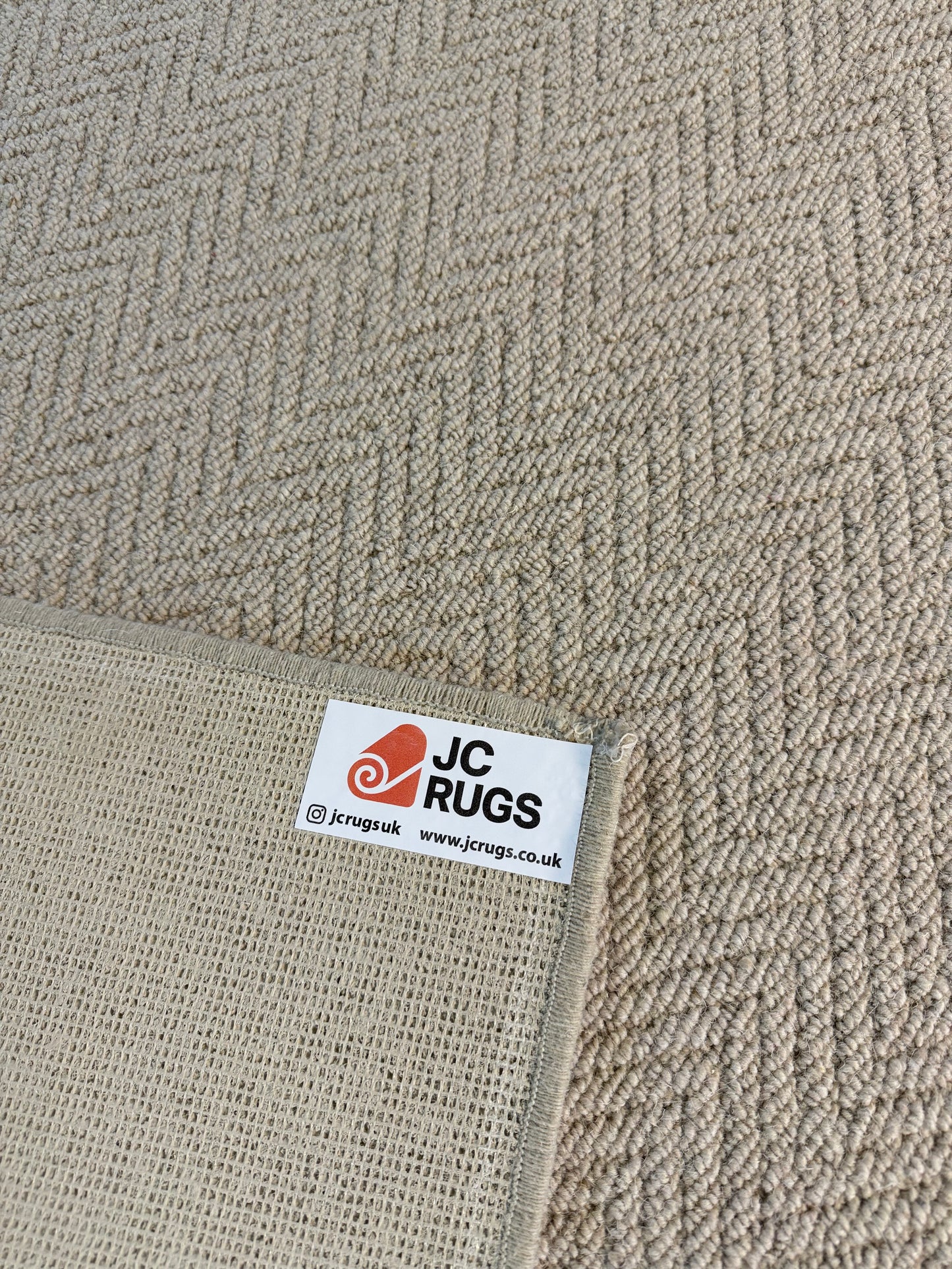 Oxford tone herringbone 100% wool rug 242cm x 300cm