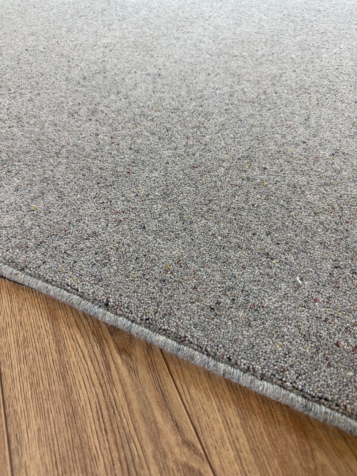 Green tea 80/20 wool rug 178cm x 280cm