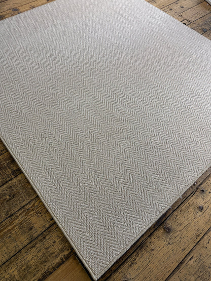 Aran herringbone 100% wool rug 180cm x 200cm