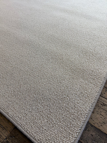 Eagle 100% undyed wool rug 200cm x 250cm