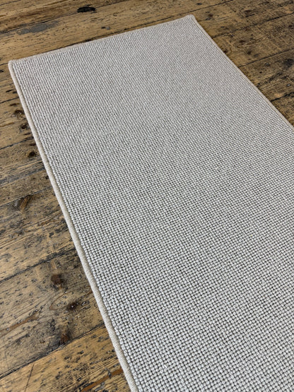 Drydale 100% wool hallway runner 65cm x 282cm