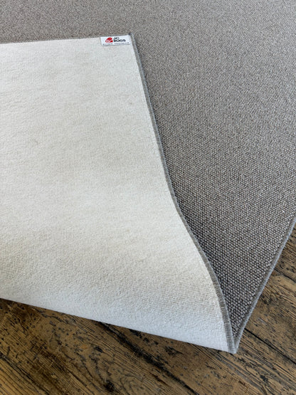 Slate grey 100% wool rug 260cm x 297cm