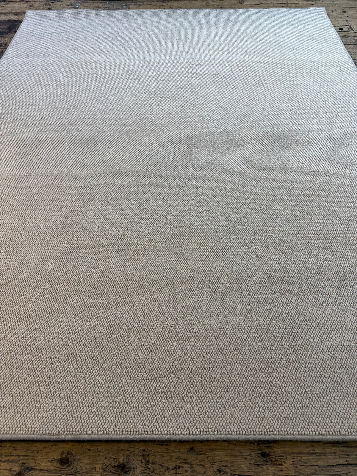 Eagle 100% undyed wool rug 200cm x 250cm