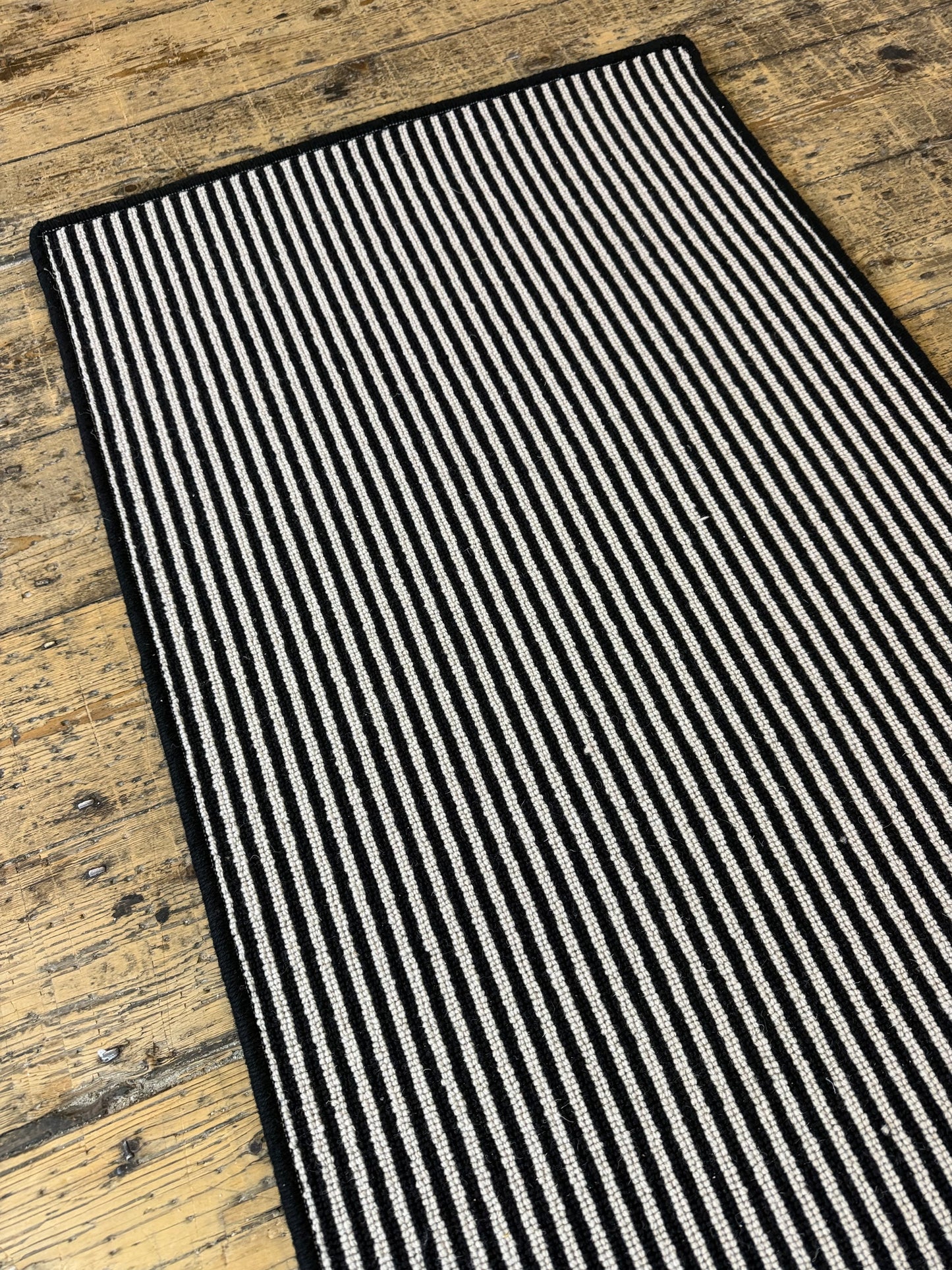 Oreo 100% wool hallway runner 65cm x 234cm