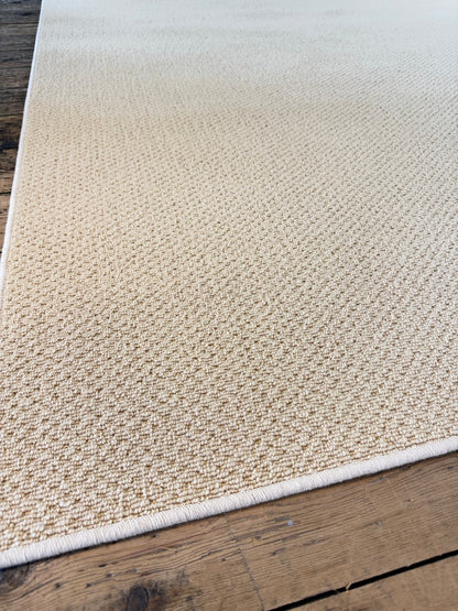Mustard 100% wool rug 276cm x 330cm