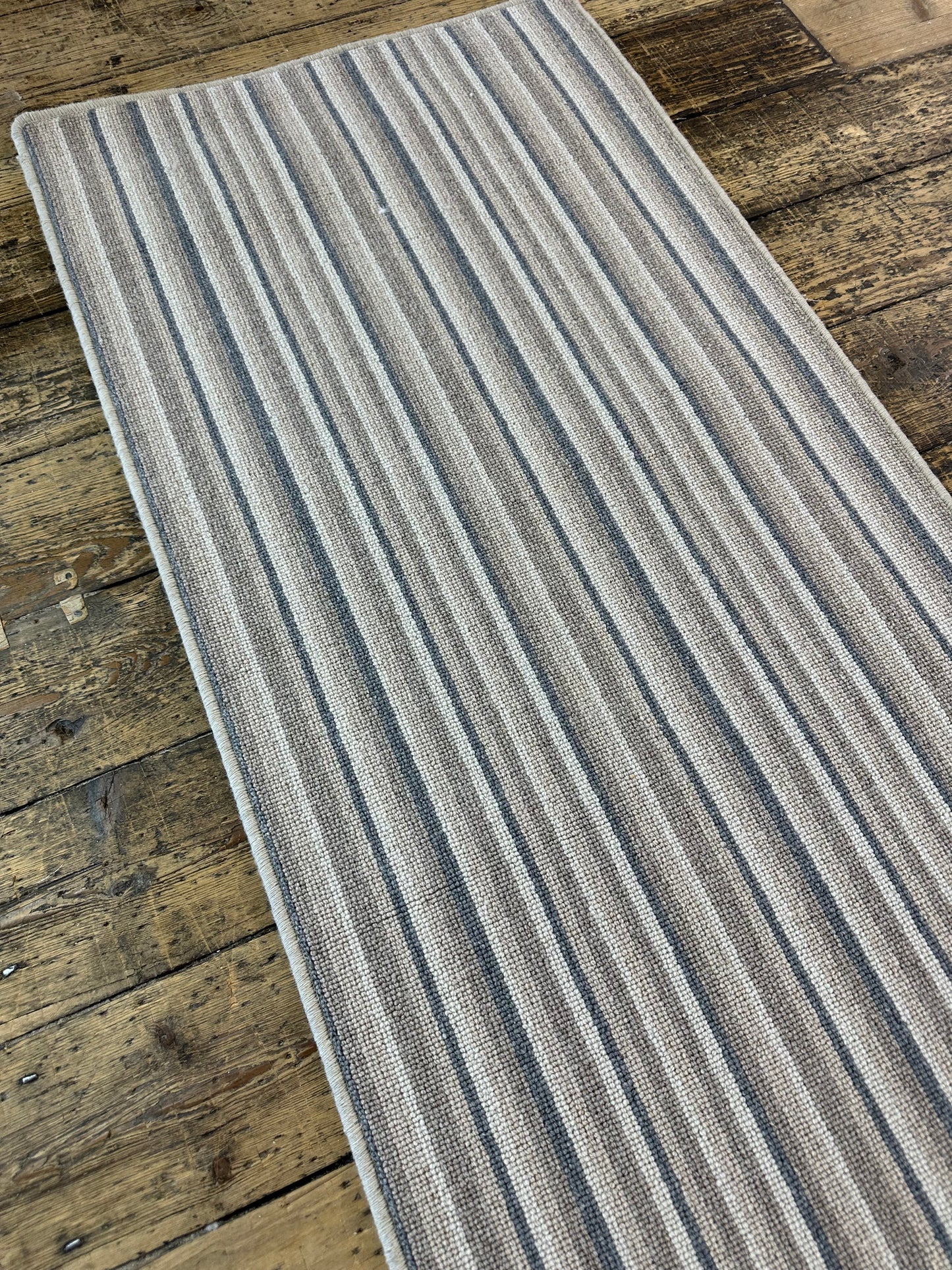 Flagstone 100% wool hallway runner 70cm x 260cm