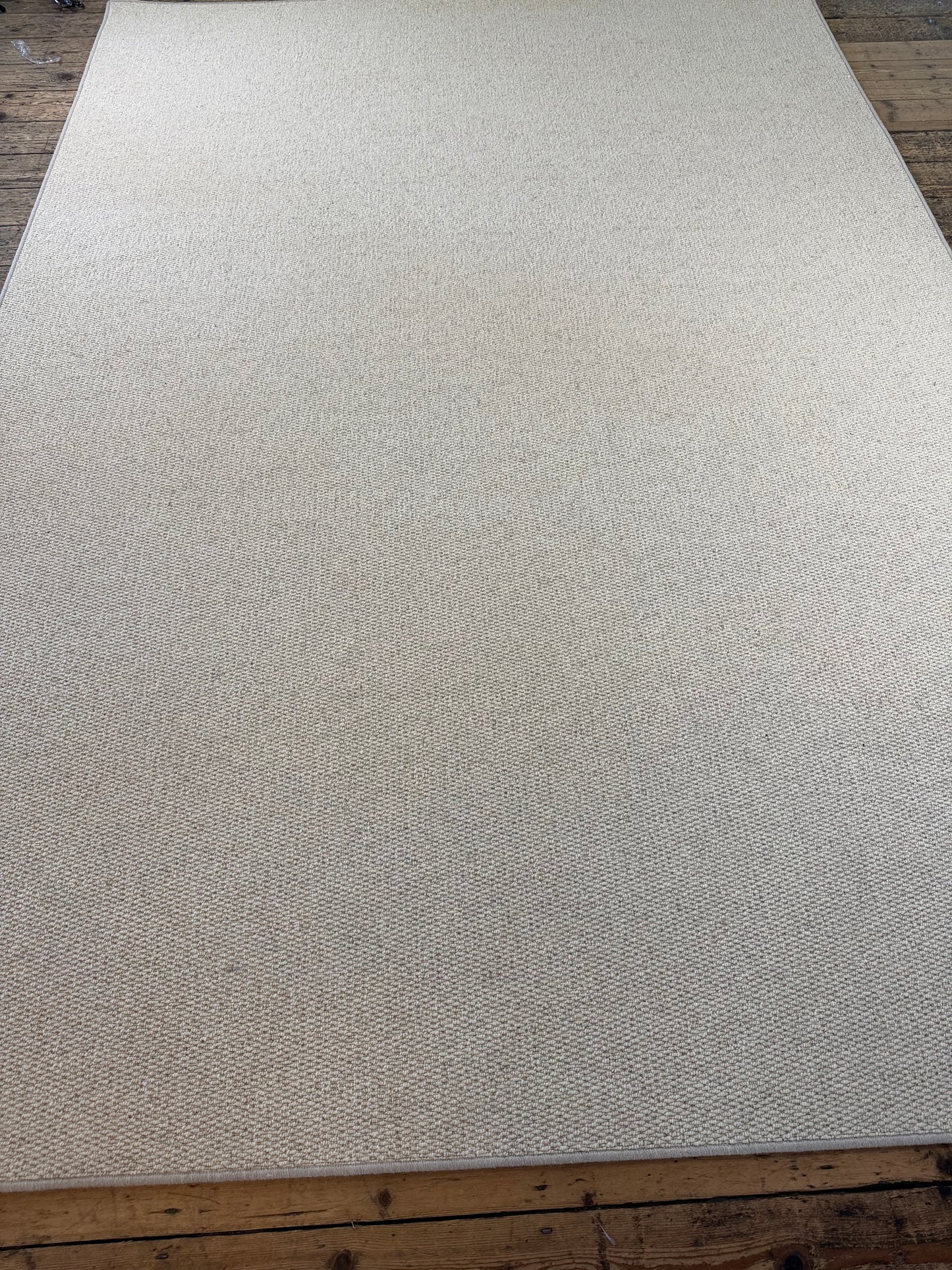 Rice cake 100% wool rug 230cm x 330cm