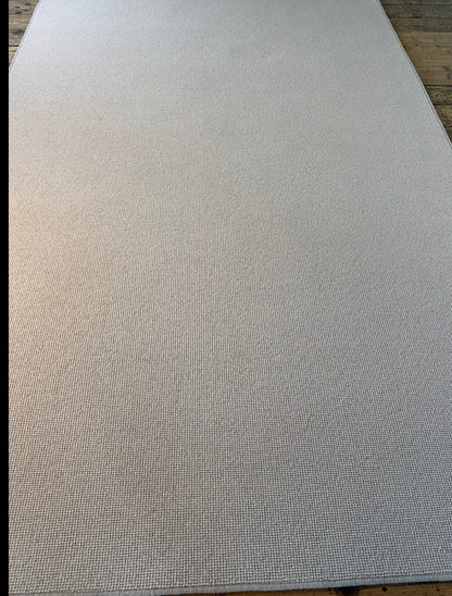 Whisper 100% wool rug 193cm x 284cm