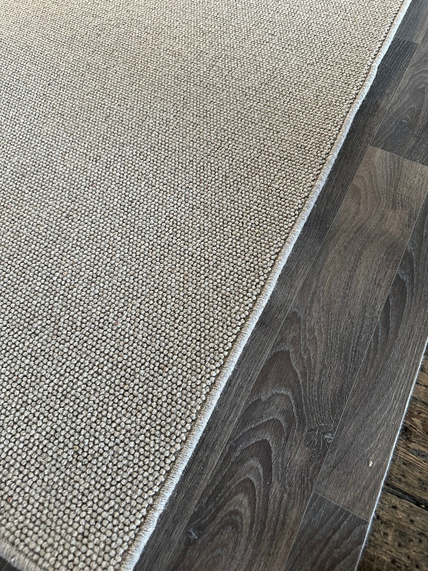 Flax 100% wool rug 200cm x 304cm