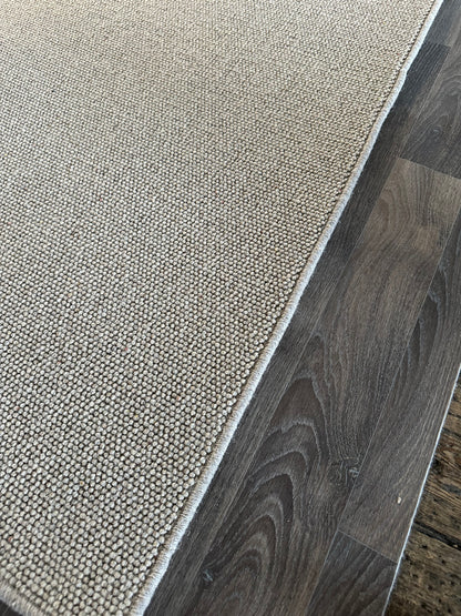 Flax 100% wool rug 200cm x 304cm