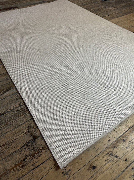 Pine 100% wool rug 188cm x 280cm